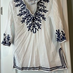 Gretchen Scott navy and white tunic